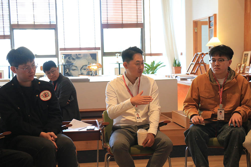 尊龙凯时集团2024届毕业生座谈会圆满结束